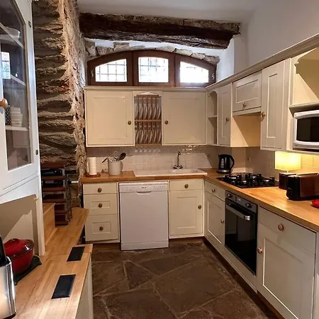 13th Century Stone House * Faugères